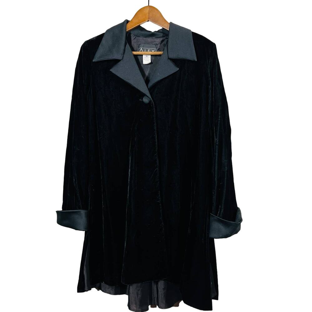 Vintage 90s Alex Evenings Black Velvet Cape Coat Jacket Mobwife Drama Glam - S